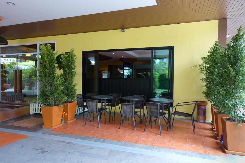 The Right Resort Pattaya Ngoại thất bức ảnh