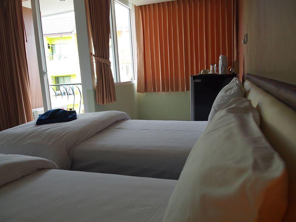 The Right Resort Pattaya Ngoại thất bức ảnh