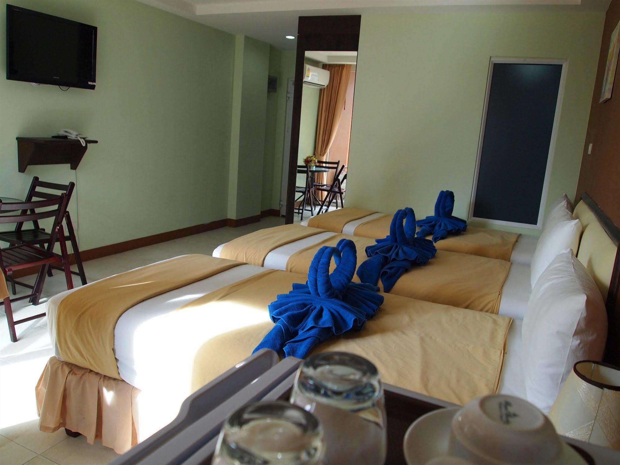 The Right Resort Pattaya Ngoại thất bức ảnh