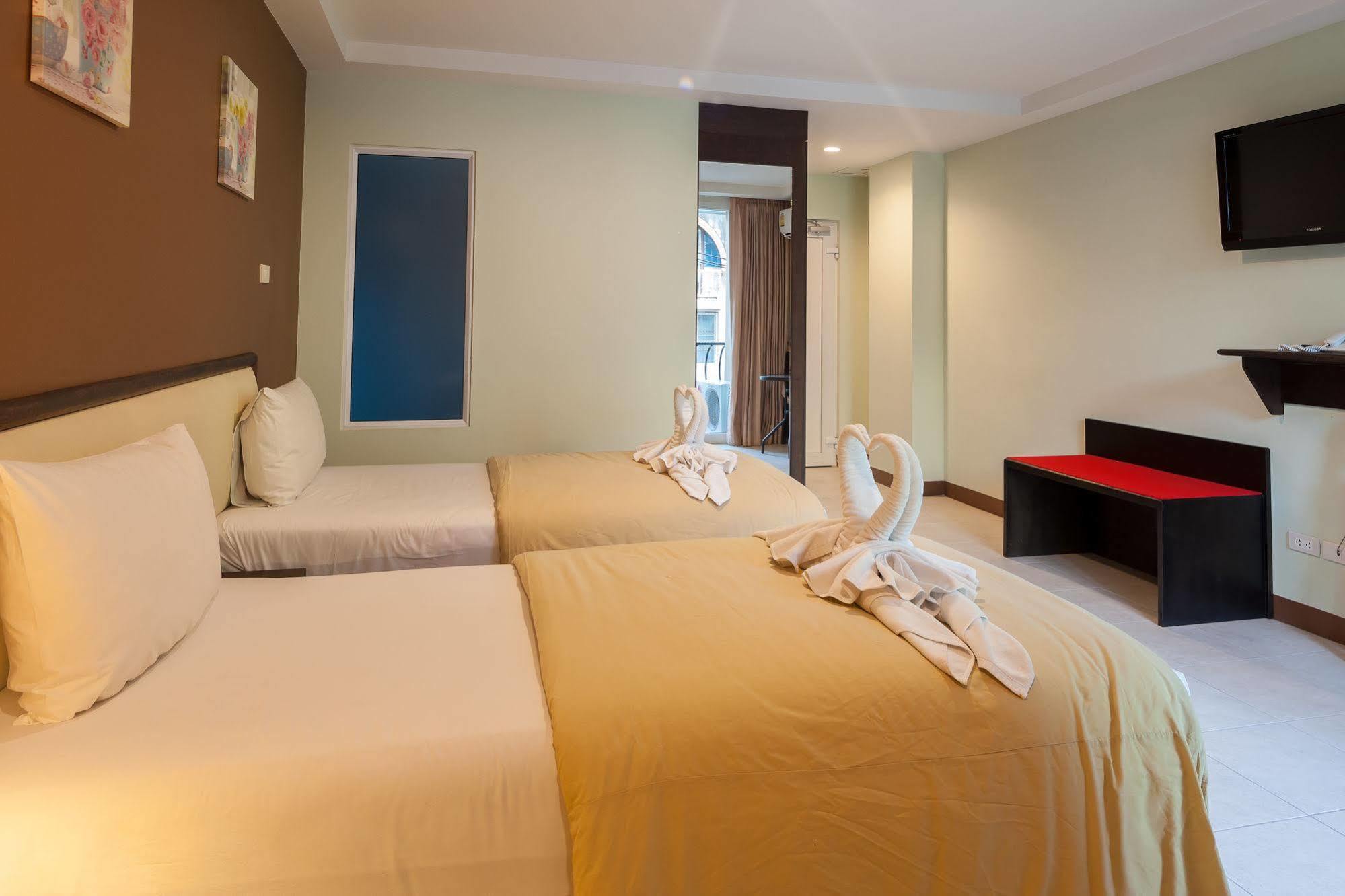 The Right Resort Pattaya Ngoại thất bức ảnh